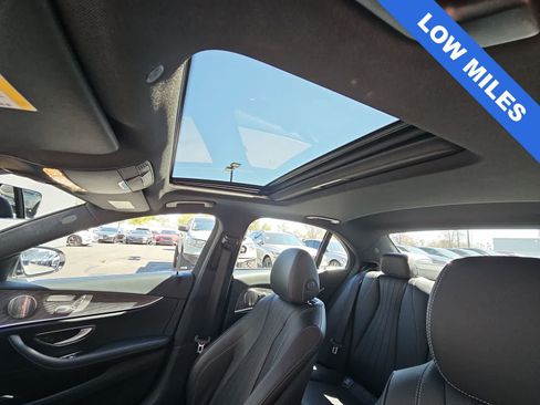 Used 2022 Mercedes-Benz E 350 Sedan w/ Driver Assistance Package image 29