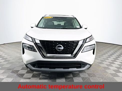 Certified 2023 Nissan Rogue SV w/ SV Premium B Package image 5