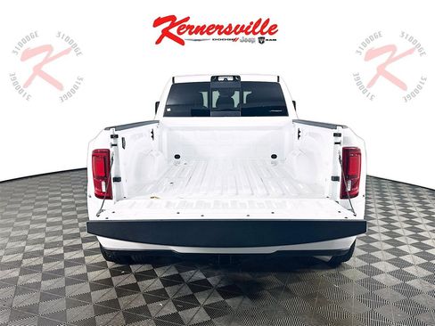 New 2026 RAM 3500 Limited w/ Towing Technology Group image 16