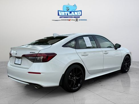 Used 2026 Honda Civic Sport image 5