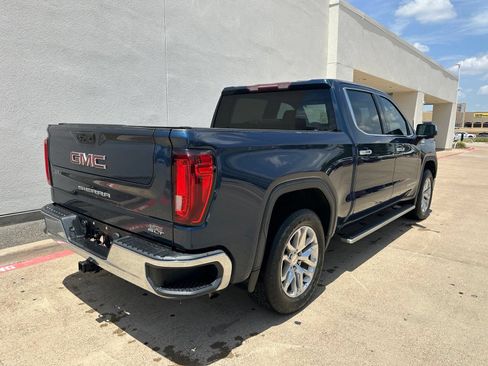 Used 2022 GMC Sierra 1500 SLT RWD image 8