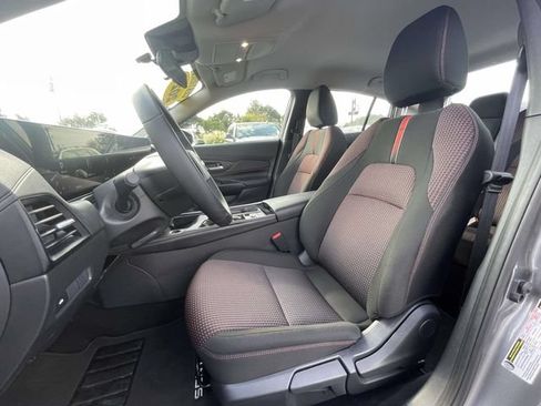 Used 2026 Nissan Sentra SR w/ Floor Mat Package FWD image 16