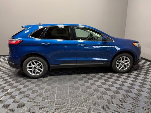 Used 2023 Ford Edge SEL w/ Convenience Package image 7