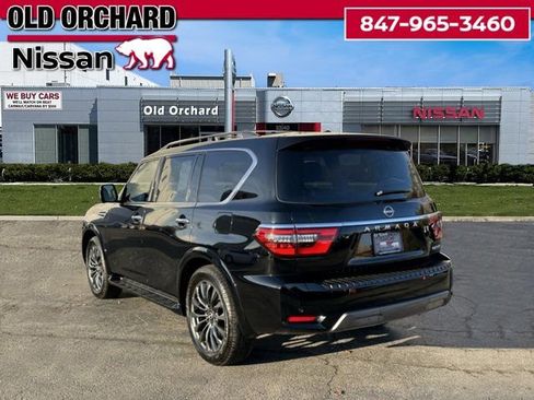 Used 2024 Nissan Armada Platinum w/ Captain's Chairs Package image 5