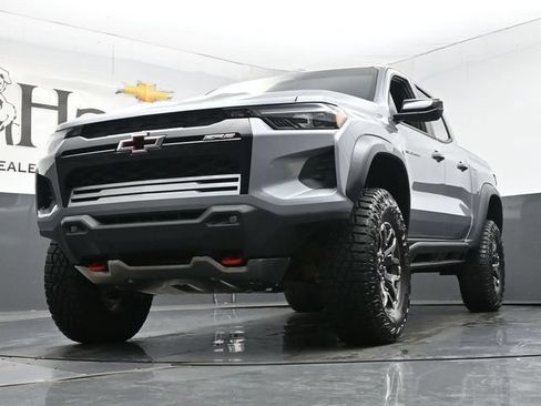 Used 2026 Chevrolet Colorado ZR2 AWD/4WD image 4
