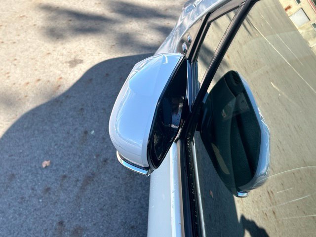 Used 2016 Toyota Prius Three Touring FWD image 15