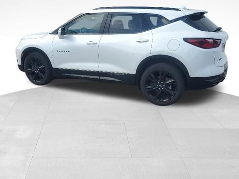 Used 2021 Chevrolet Blazer RS w/ Enhanced Convenience Package image 3