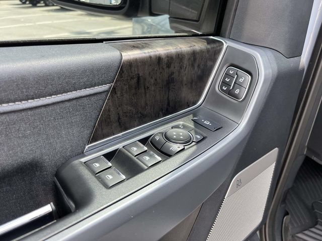 Used 2025 Ford F350 Lariat w/ Black Appearance Package AWD/4WD image 14