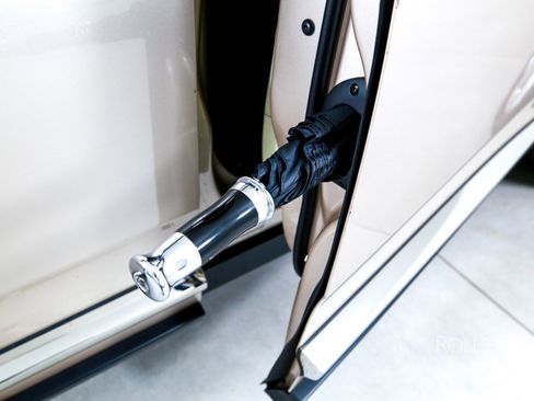 Used 2019 Rolls-Royce Cullinan image 21