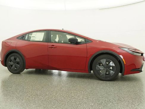 New 2026 Toyota Prius SE image 28