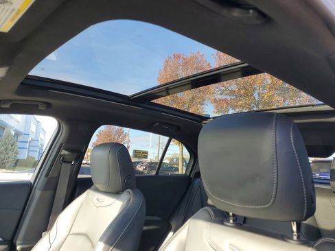 Used 2023 Cadillac XT4 Premium Luxury w/ Cold Weather Package image 7