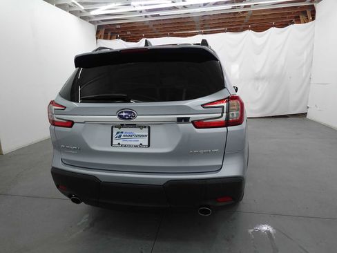 Used 2025 Subaru Ascent Premium AWD/4WD image 5