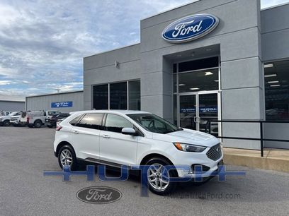 Used 2024 Ford Edge SEL w/ Convenience Package