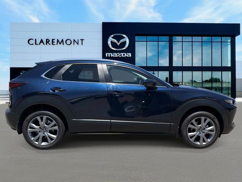 Used 2025 MAZDA CX-30 AWD 2.5 S w/ Preferred Package image 4