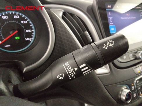 Used 2022 Chevrolet Malibu LT FWD image 14