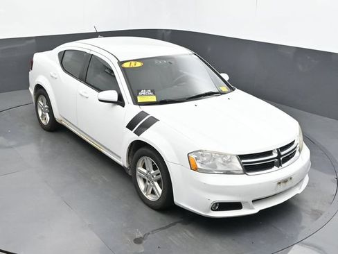 Used 2013 Dodge Avenger SXT FWD image 14