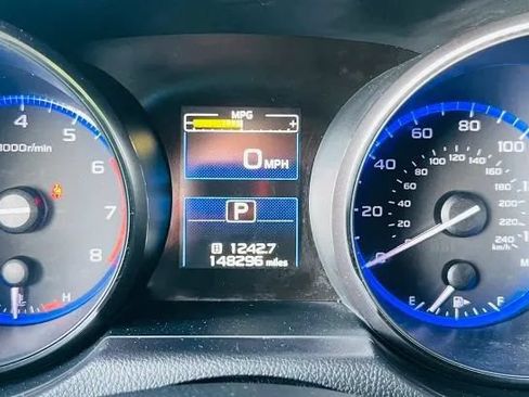 Used 2016 Subaru Outback 2.5i Limited AWD/4WD image 13