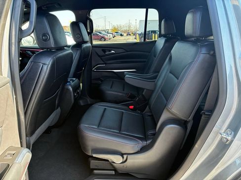 Used 2025 Chevrolet Traverse Z71 AWD/4WD image 24