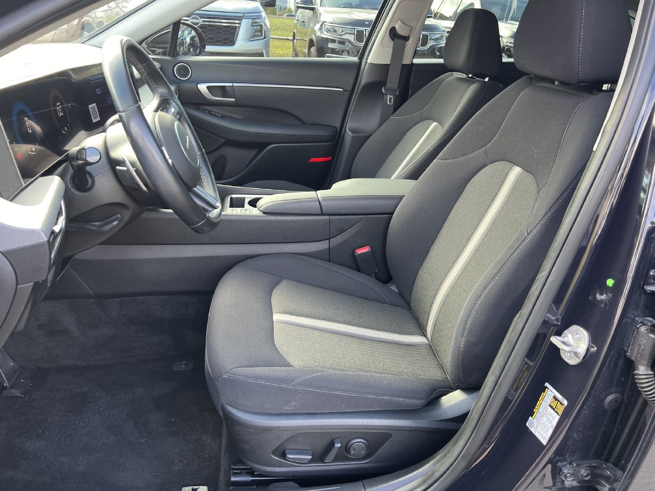 Used 2024 Hyundai Sonata SEL FWD image 8