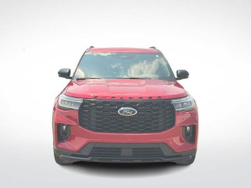 Certified 2025 Ford Explorer ST-Line w/ Premium Package AWD/4WD image 3
