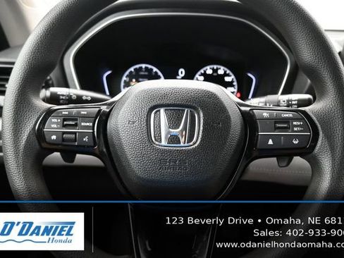 Used 2023 Honda Pilot LX image 29