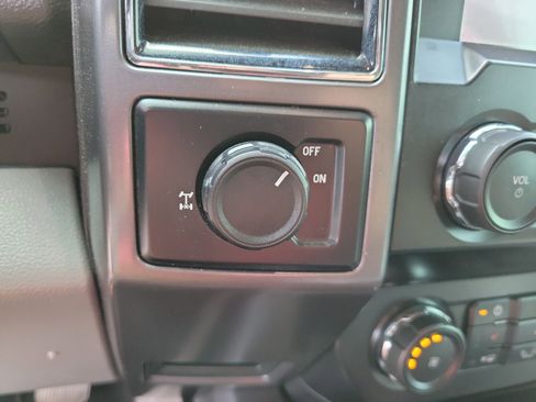 Used 2019 Ford F150 XLT w/ Equipment Group 302A Luxury RWD image 20