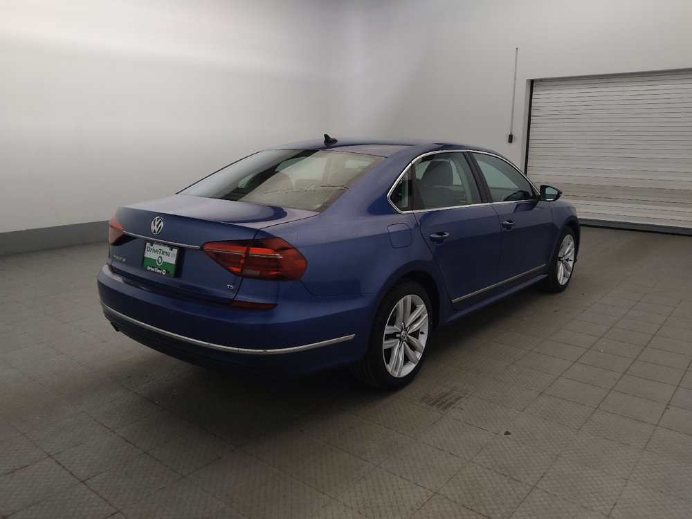 Used 2017 Volkswagen Passat 1.8T SE FWD image 9