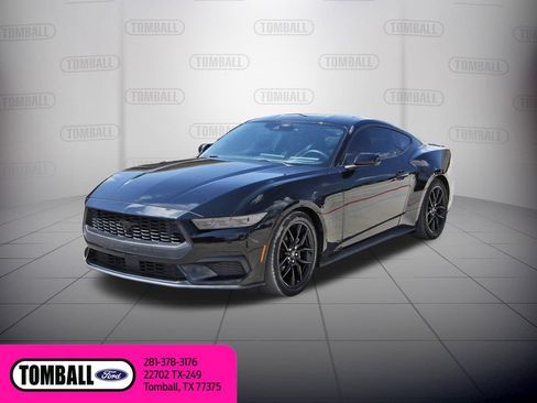 Certified 2024 Ford Mustang Coupe RWD image 3
