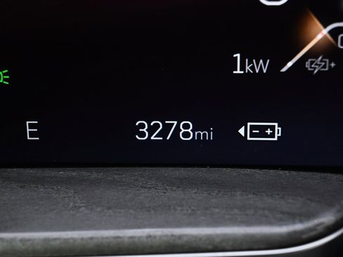 New 2025 Cadillac Escalade IQ Sport 2 image 27