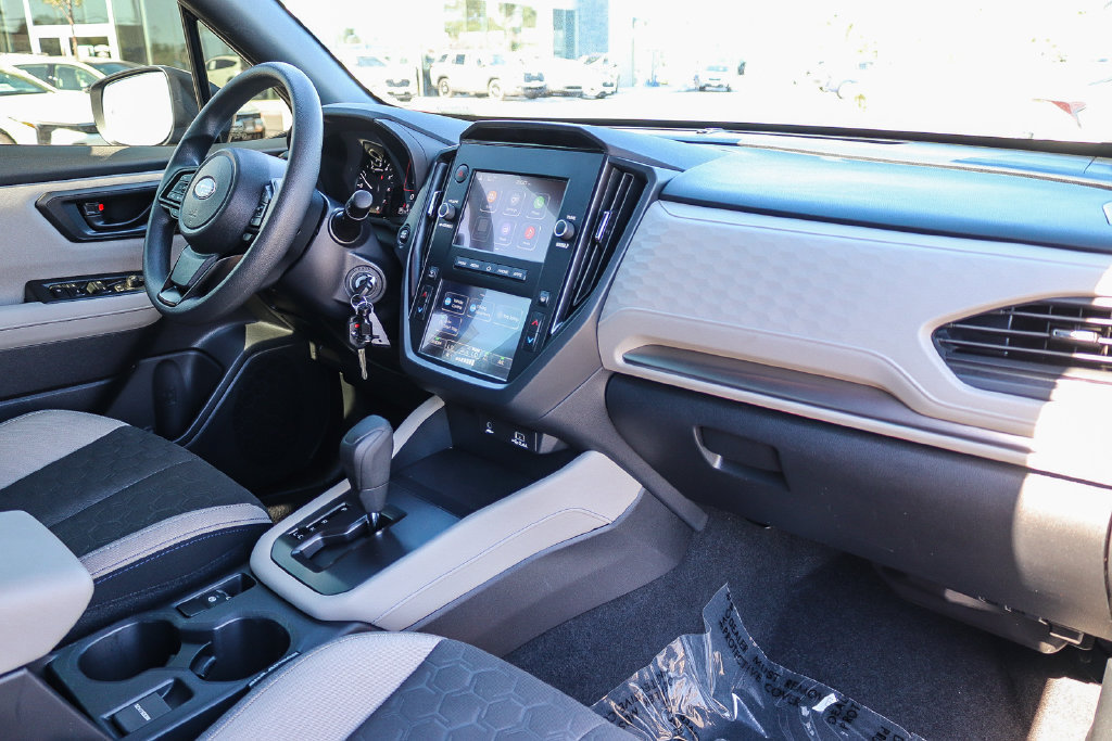 Certified 2025 Subaru Forester AWD/4WD image 18