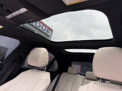 Used 2017 Mercedes-Benz E 300 4MATIC image 13