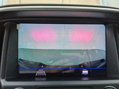 Used 2022 Chevrolet Colorado LT w/ LT Convenience Package image 20