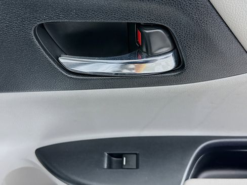 Used 2017 Honda Accord EX-L image 38