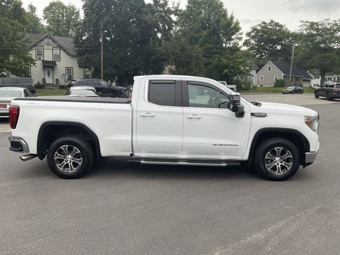 Used 2019 GMC Sierra 1500 SLE w/ SLE Value Package AWD/4WD image 6