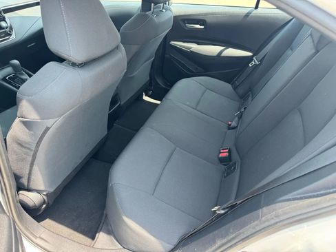 Used 2021 Toyota Corolla LE w/ Carpet Mat Package (TMS) image 7