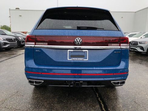 Used 2025 Volkswagen Atlas SEL Premium R-Line AWD/4WD image 5