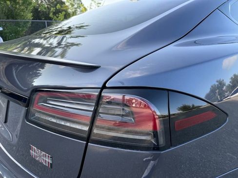 Used 2022 Tesla Model S Plaid AWD/4WD image 11
