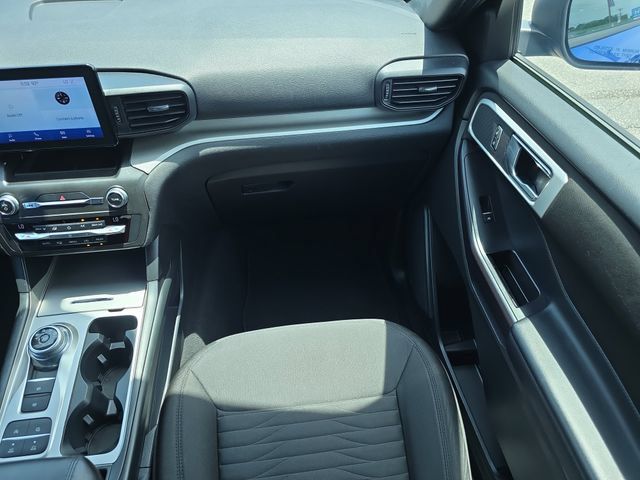 Used 2020 Ford Explorer XLT RWD image 14