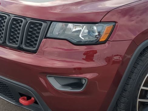 Used 2020 Jeep Grand Cherokee Trailhawk AWD/4WD image 10