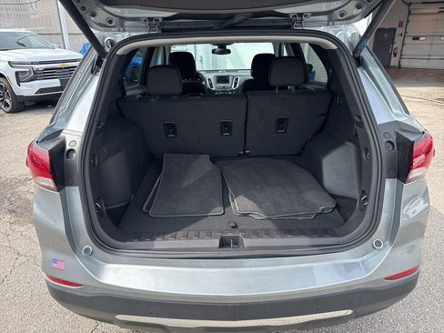 Used 2024 Chevrolet Equinox LT FWD image 13
