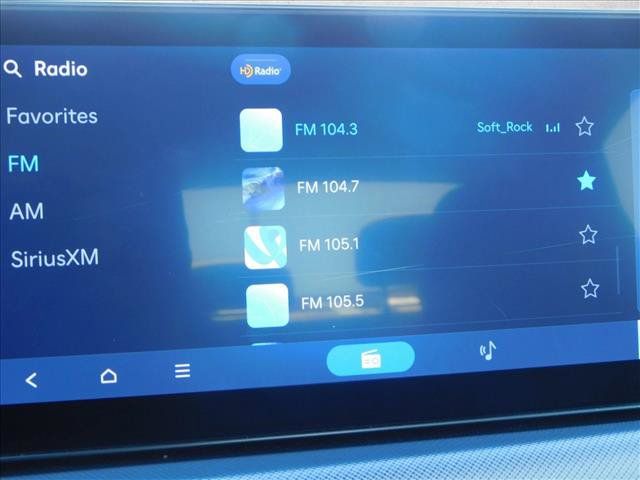 Used 2025 Hyundai Sonata SEL FWD image 19