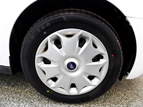 Used 2018 Ford Transit Connect XLT image 20