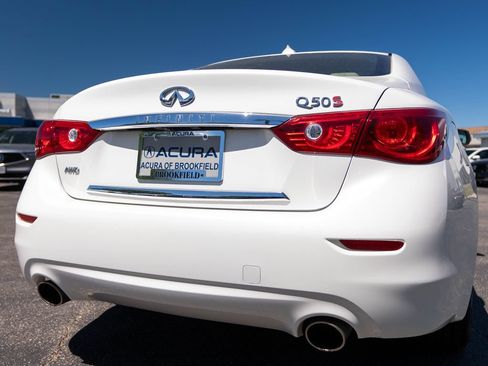 Used 2015 INFINITI Q50 Premium w/ Navigation Package AWD/4WD image 17