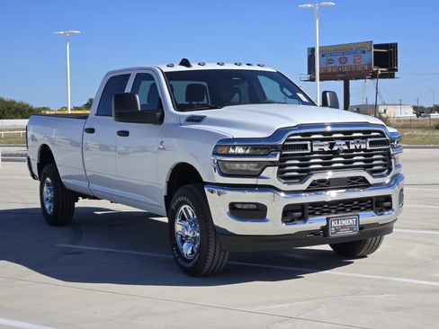 New 2026 RAM 2500 Tradesman w/ Chrome Appearance Group image 3