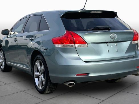 Used 2010 Toyota Venza image 10