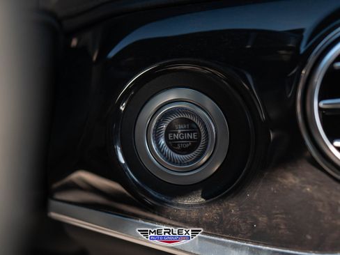 Used 2018 Mercedes-Benz S 560 Sedan w/ AMG Line Exterior image 32