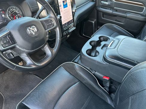 Used 2024 RAM 2500 Laramie image 10