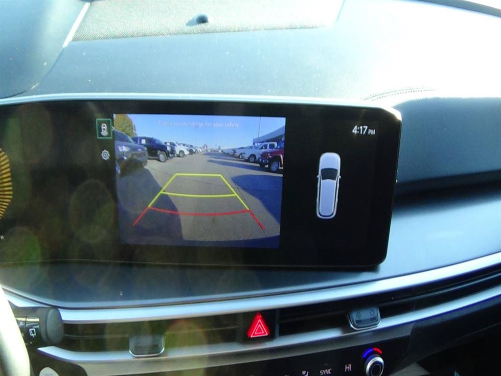 Used 2024 Kia Sorento S FWD image 29