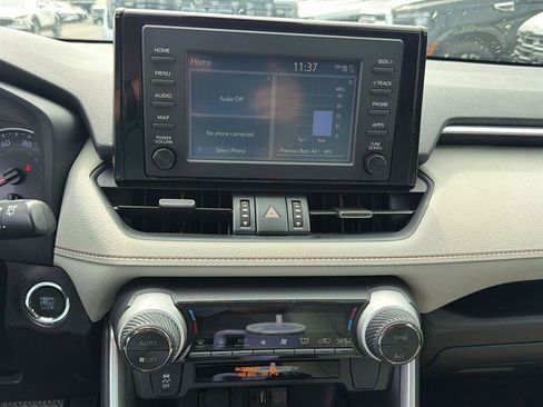 Used 2019 Toyota RAV4 XLE Premium w/ Carpet Mat Package AWD/4WD image 11
