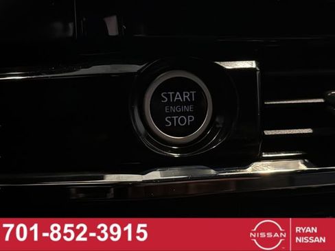 Certified 2023 Nissan Pathfinder Rock Creek image 32